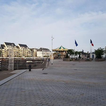 T2 Plein Centre Du Pouliguen, Port Et Plage A Pied Ле Пулиген Екстериор снимка